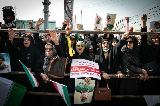 تشییع پیکر شهید «عباس نیلفروشان»