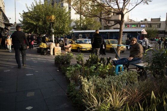 روز عادی مردم تهران - ۵ آبان ۱۴۰۳