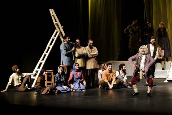 نمایش دایره گچی قفقازی