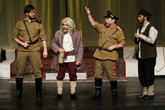 نمایش دایره گچی قفقازی