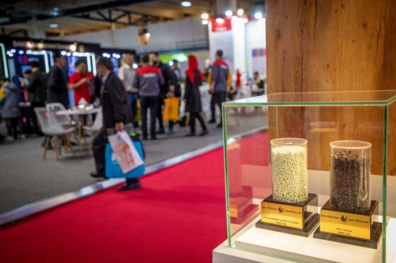 پانزدهمین نمایشگاه نانو و میکرو