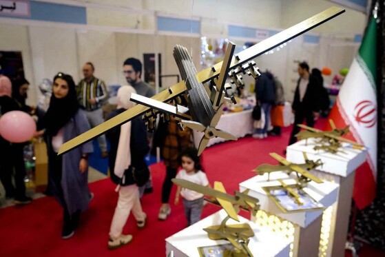 نمایشگاه و بازار فروشِ هشتمین جشنواره ملی اسباببازی