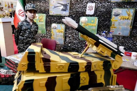 نمایشگاه و بازار فروشِ هشتمین جشنواره ملی اسباببازی