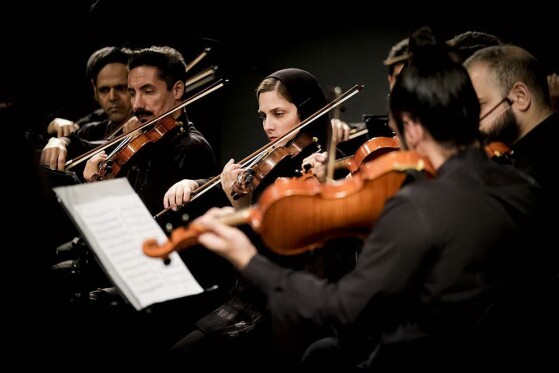 کنسرت منظومه سیمرغ (قاف)به رهبری فرهاد فخرالدینی و آرش امینی