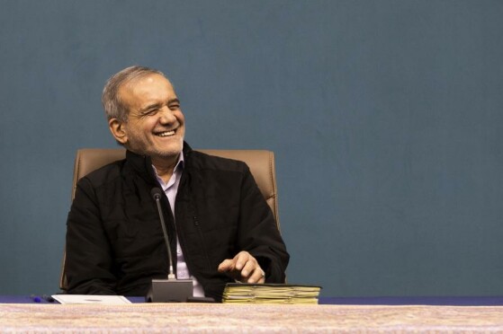 جلسه شورای عالی انقلاب فرهنگی