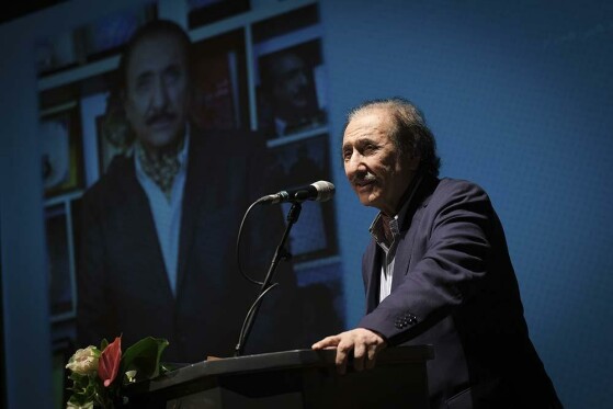 مراسم اختتامیه نخستین جایزه پژوهش سال تئاتر ایران