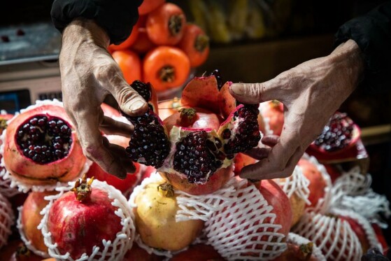 خرید شب یلدا