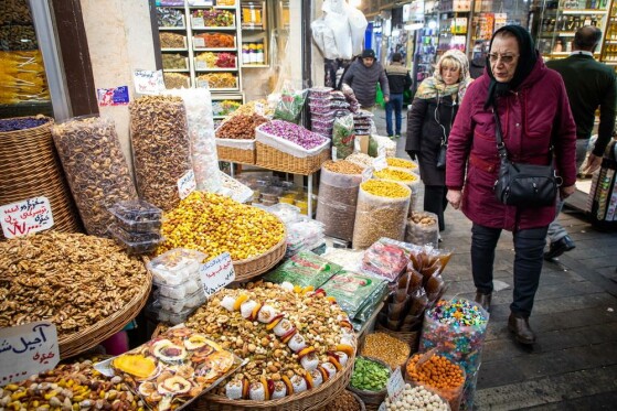 خرید شب یلدا