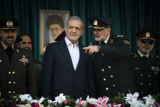 مراسم دانشآموختگی دانشجویان دانشگاه علوم انتظامی با حضور رئیس جمهور