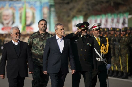 مراسم دانشآموختگی دانشجویان دانشگاه علوم انتظامی با حضور رئیس جمهور