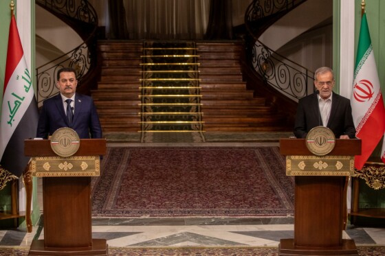 استقبال رسمی از نخست وزیر عراق