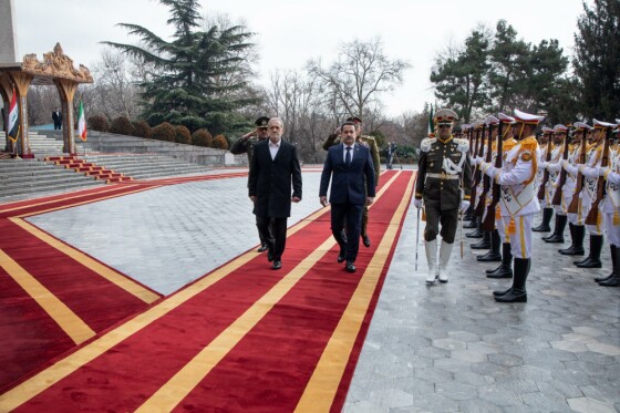 استقبال رسمی از نخست وزیر عراق