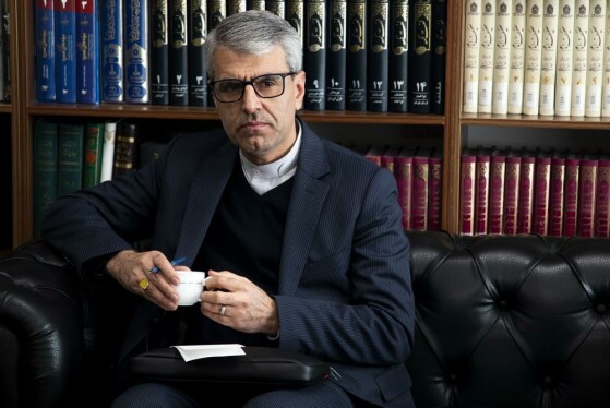 بازدید سخنگوی وزارت خارجه از روزنامه ایران