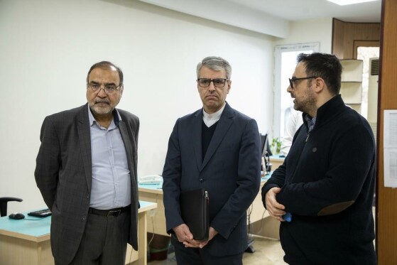 بازدید سخنگوی وزارت خارجه از روزنامه ایران