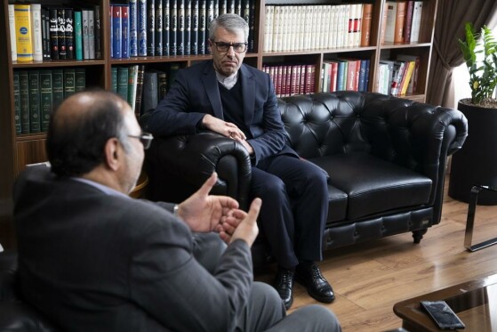 بازدید سخنگوی وزارت خارجه از روزنامه ایران