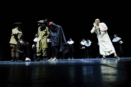 نمایش قاب آخر