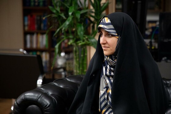 بازدید دکتر زهرا بهروز آذر از روزنامه ایران