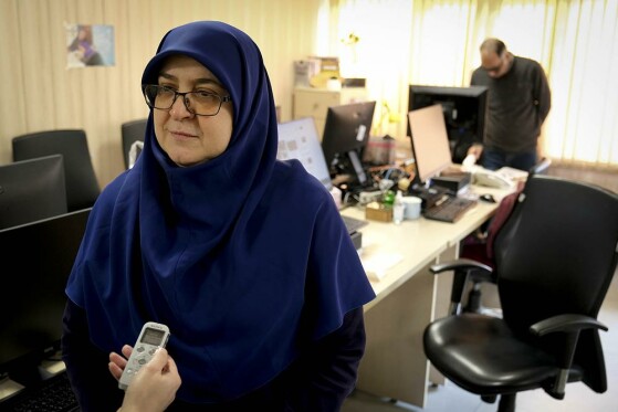 بازدید سخنگوی دولت از روزنامه ایران