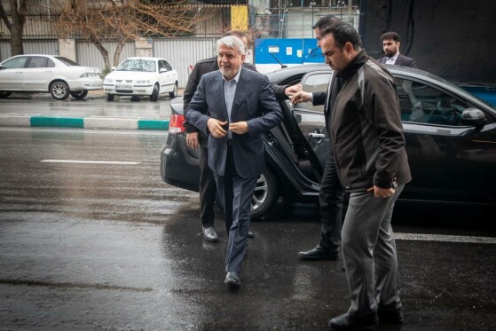 بازدید وزیر میراث فرهنگی و گردشگری از موسسه فرهنگی مطبوعاتی ایران