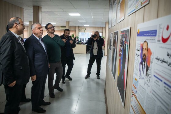 بازدید وزیر میراث فرهنگی و گردشگری از موسسه فرهنگی مطبوعاتی ایران