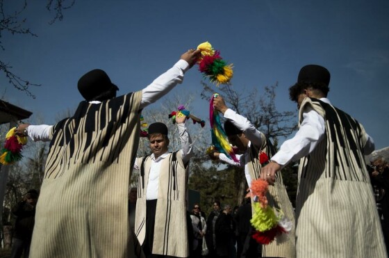 نهمین جشنواره فجر صنایع دستی «سرو سیمین»