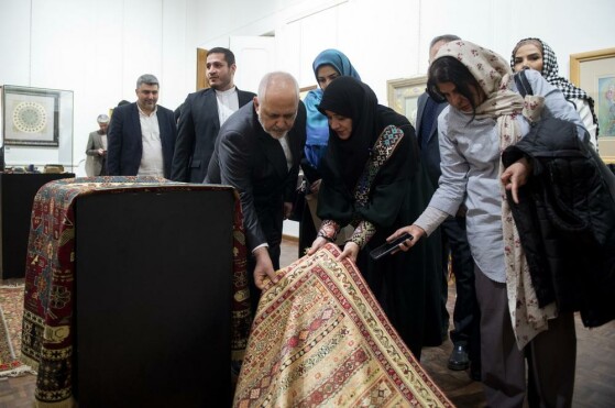 نهمین جشنواره فجر صنایع دستی «سرو سیمین»