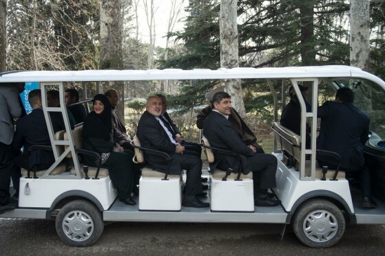 نهمین جشنواره فجر صنایع دستی «سرو سیمین»