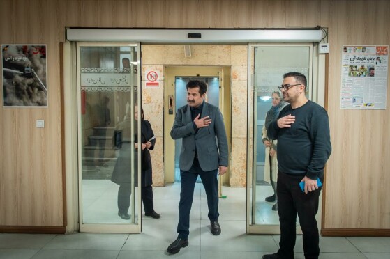 بازدید معاون رئیس جمهور از موسسه فرهنگی مطبوعاتی ایران