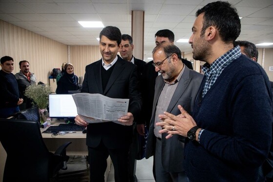 ستار هاشمی وزیر ارتباطات و فناوری اطلاعات میهمان تحریریه ایران