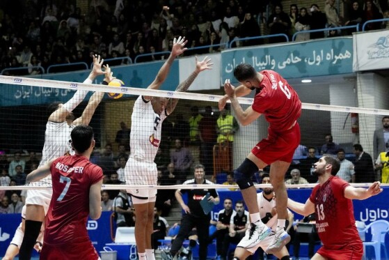 فینال لیگ برتر والیبال - فولاد سیرجان و شهداب یزد