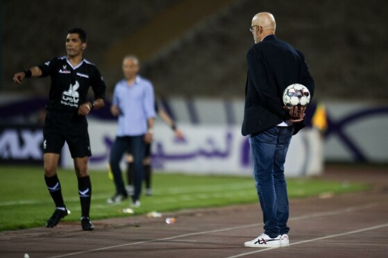 دیدار تیم های استقلال تهران و فولاد خوزستان