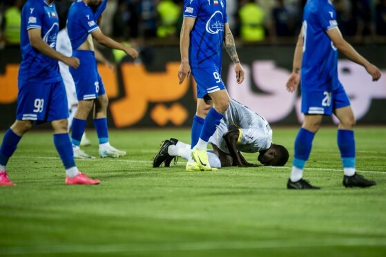 دیدار تیم های استقلال تهران و فولاد خوزستان