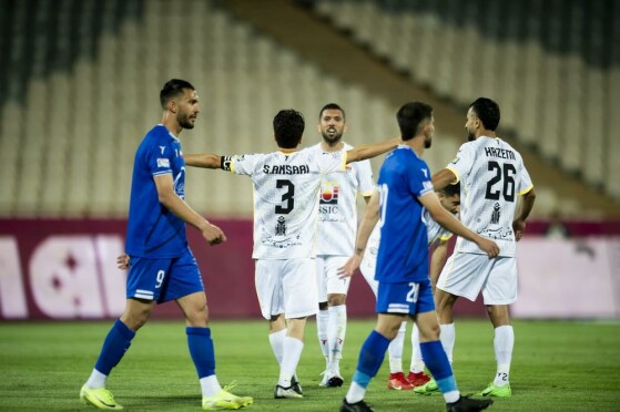 دیدار تیم های استقلال تهران و فولاد خوزستان