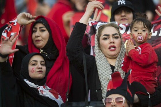 دیدار تیم های فوتبال پرسپولیس و سپاهان