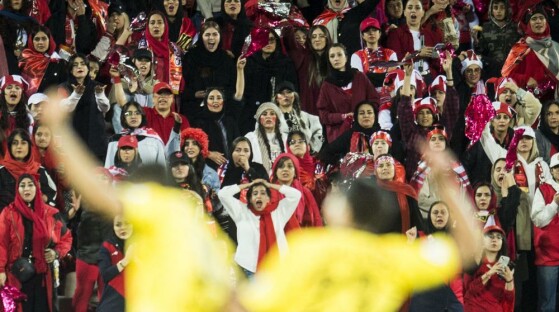 دیدار تیم های فوتبال پرسپولیس و سپاهان