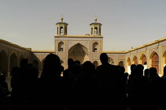 ۱۵ اردیبهشت روز شیراز