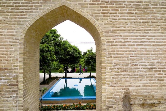 ۱۵ اردیبهشت روز شیراز
