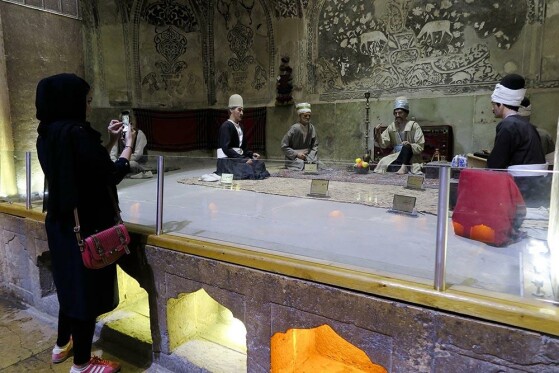 ۱۵ اردیبهشت روز شیراز