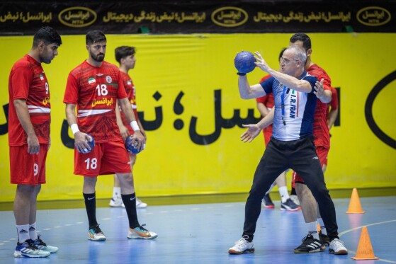 تمرین تیم ملی هندبال