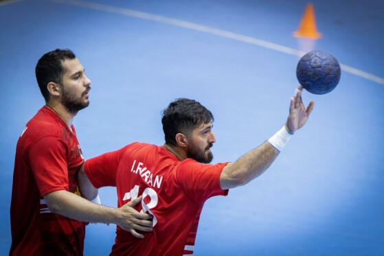 تمرین تیم ملی هندبال