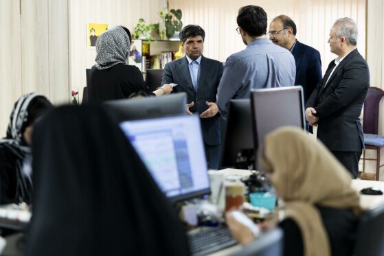 بازدید فرماندر امشهد از روزنامه ایران