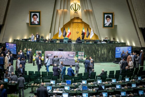 مراسم بزرگداشت شهدای خدمت در صحن مجلس شورای اسلامی