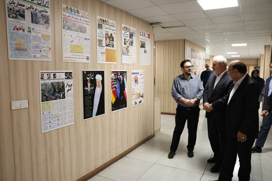 بازدید عباس علی آبادی وزیر نیرو از روزنامه ایران