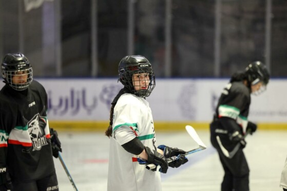 تمرین تیم ملی هاکی روی یخ جوانان بانوان