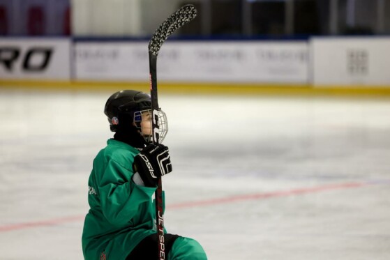 تمرین تیم ملی هاکی روی یخ جوانان بانوان