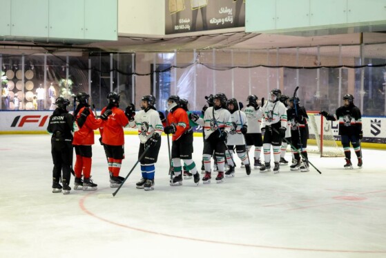 تمرین تیم ملی هاکی روی یخ جوانان بانوان