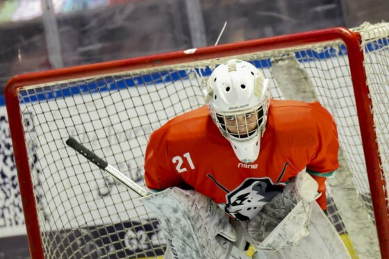 تمرین تیم ملی هاکی روی یخ جوانان بانوان