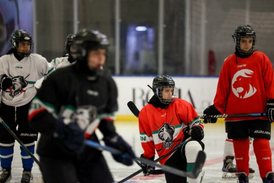 تمرین تیم ملی هاکی روی یخ جوانان بانوان