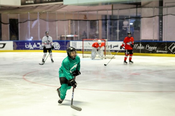 تمرین تیم ملی هاکی روی یخ جوانان بانوان