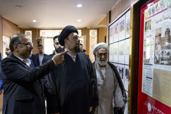بازدید حجت الاسلام  والمسلمین سید حسن خمینی از موسسه فرهنگی مطبوعاتی ایران